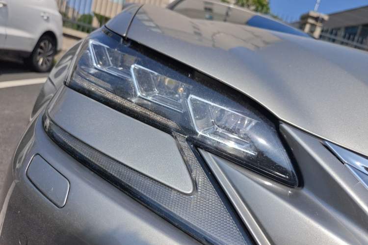 Used Lexus GS 2017 300 F SPORT Exterior 6