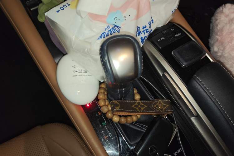 Used Lexus GS 2017 300 Leading Edition Gear Lever