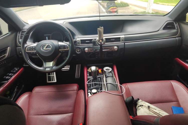 Used Lexus GS 2017 300 F SPORT Center Console