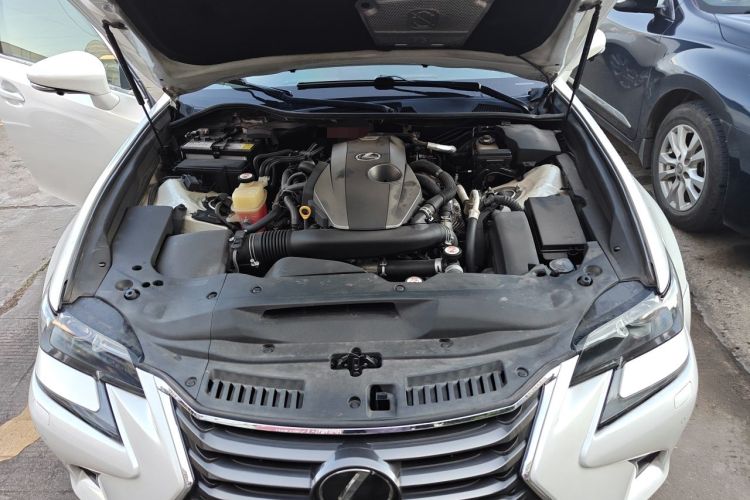 Used Lexus GS 2017 300 Leading Edition Engine Bay