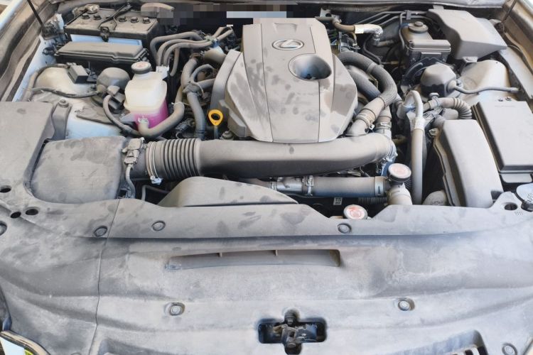 Used Lexus GS 2017 300 F SPORT Engine Bay