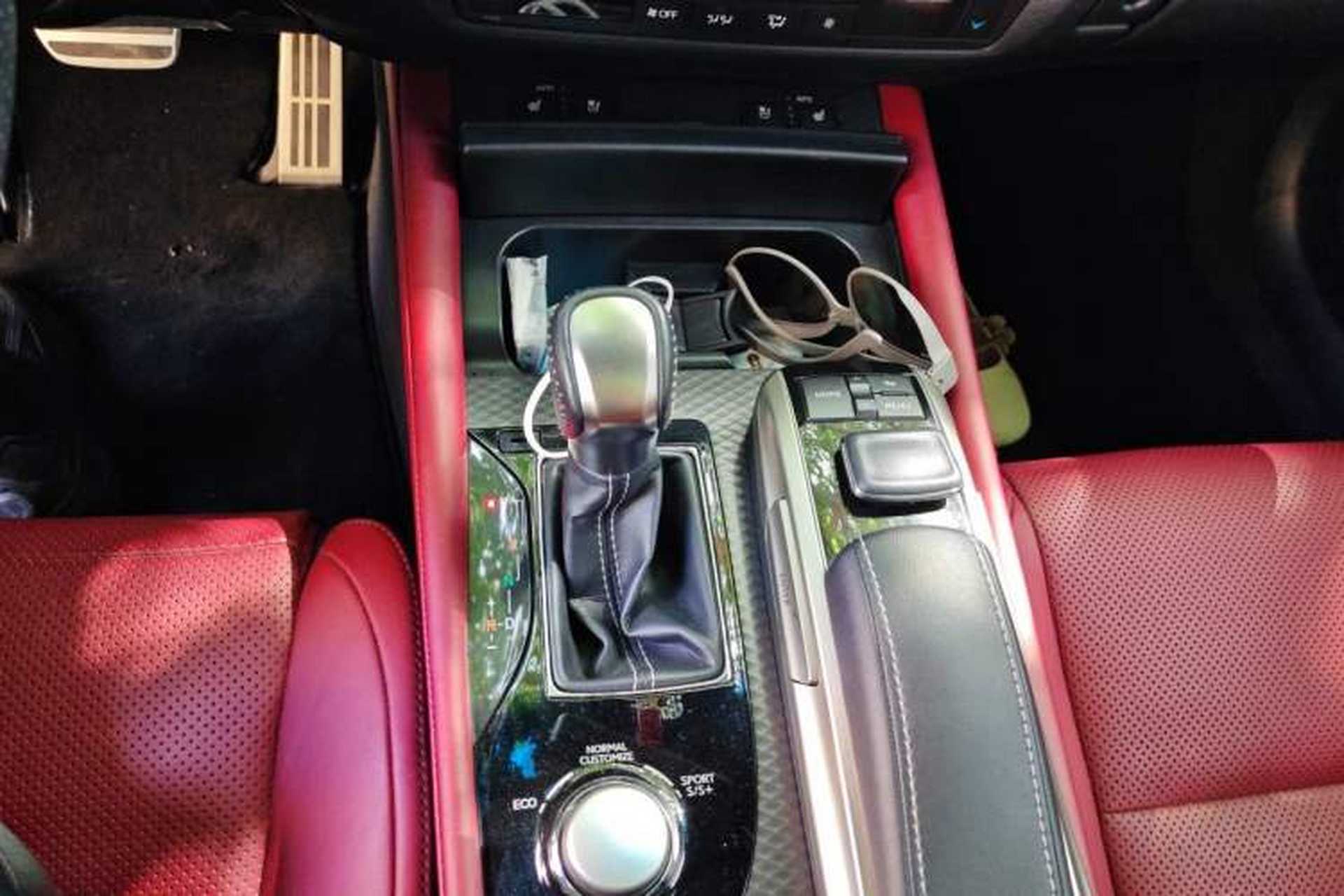 Used Lexus GS 2017 300 F SPORT Gear Lever