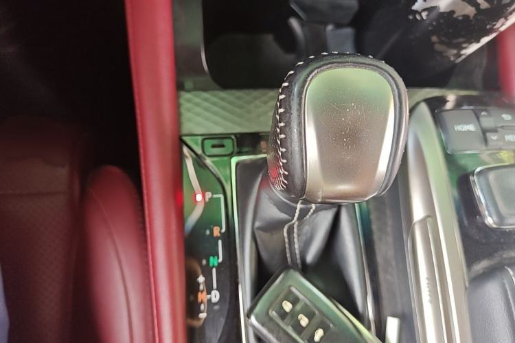 Used Lexus GS 2017 300 F SPORT Gear Lever