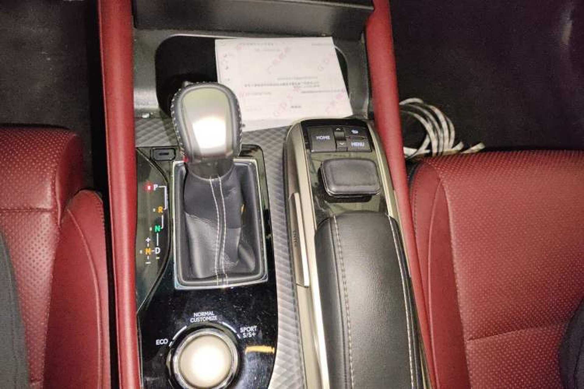 Used Lexus GS 2017 300 F SPORT Gear Lever