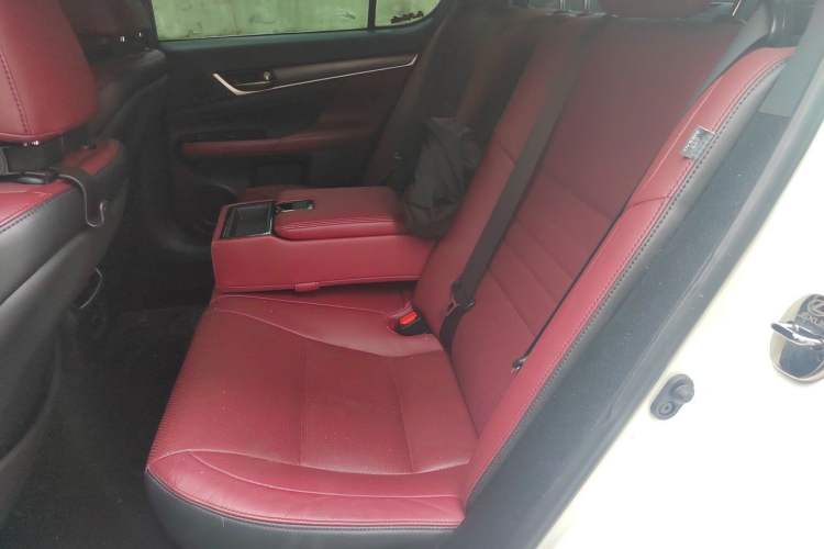 Used Lexus GS 2017 300 F SPORT Left Rear Seat