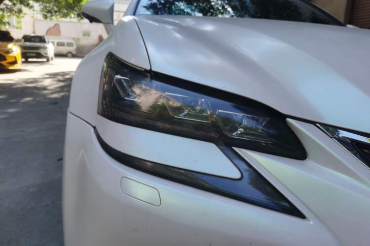 Used Lexus GS 2017 300 F SPORT Right Front Headlight