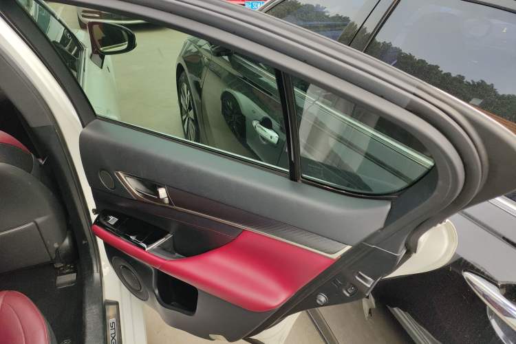 Used Lexus GS 2017 300 F SPORT Right Rear Door Interior