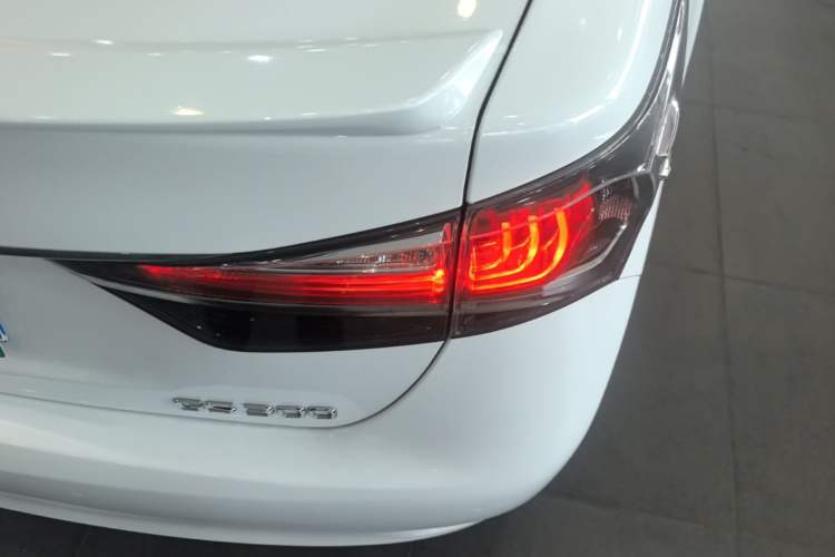 Used Lexus GS 2017 300 F SPORT Right Rear Taillight