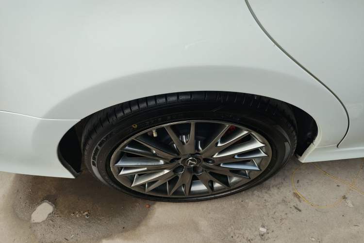 Used Lexus GS 2017 300 F SPORT Right Rear Wheel Hub