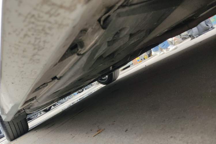 Used Lexus GS 2017 300 F SPORT Right Side Sill