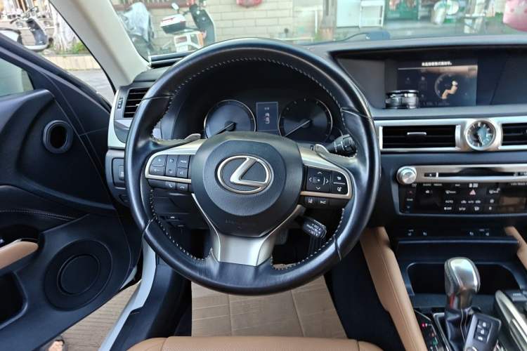 Used Lexus GS 2017 300 Leading Edition Steering Wheel