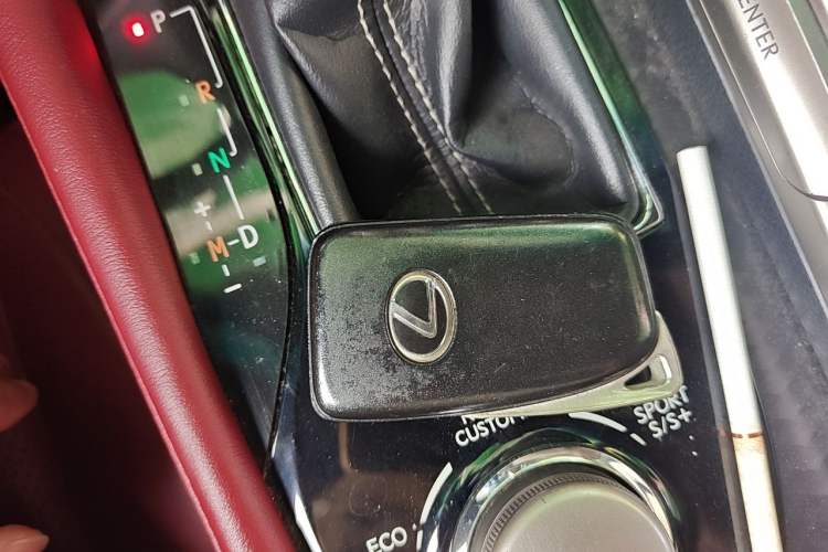 Used Lexus GS 2017 300 F SPORT Vehicle Key