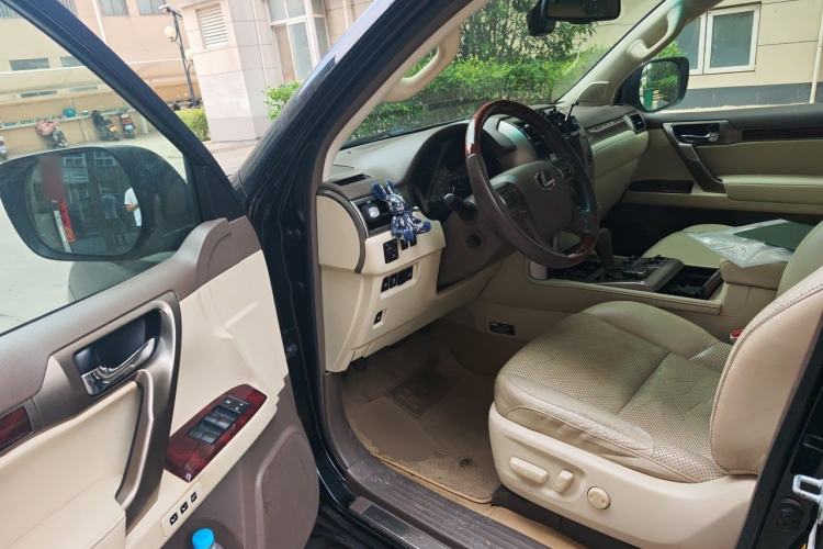 Used Lexus GX 2010 460 Driver Seat