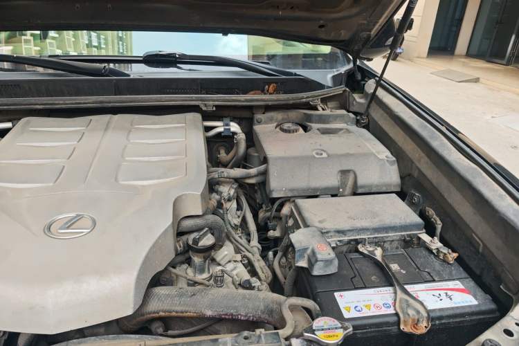 Used Lexus GX 2010 460 Engine Bay Left