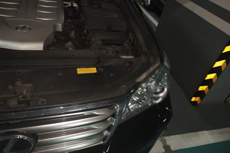 Used Lexus GX 2010 460 Engine Bay Left