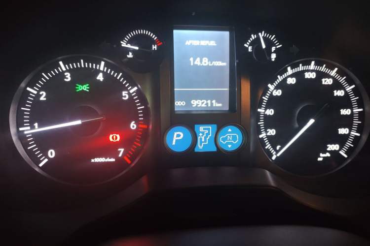 Used Lexus GX 2010 460 Odometer Close Up