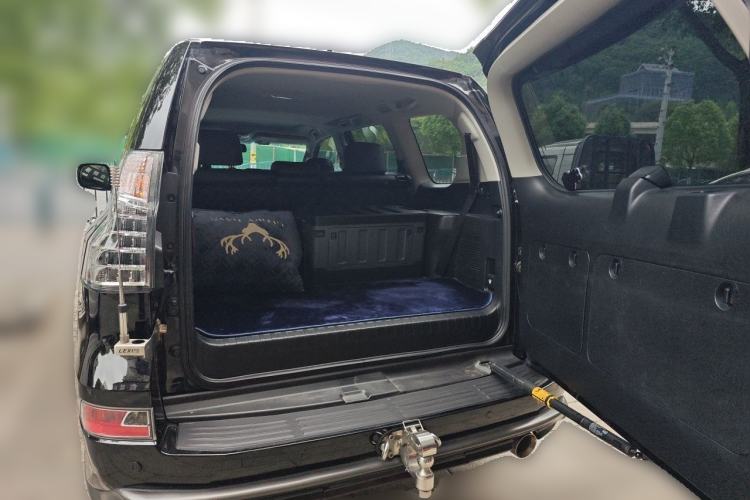 Used Lexus GX 2010 460 Trunk