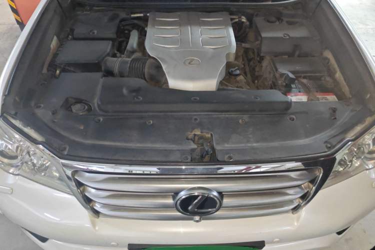 Used Lexus GX 2010 460 Engine Bay