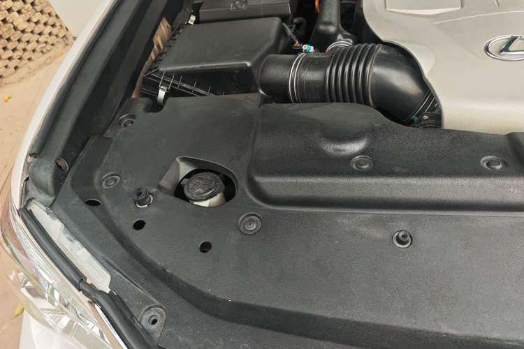 Used Lexus GX 2010 460 Engine Bay Right