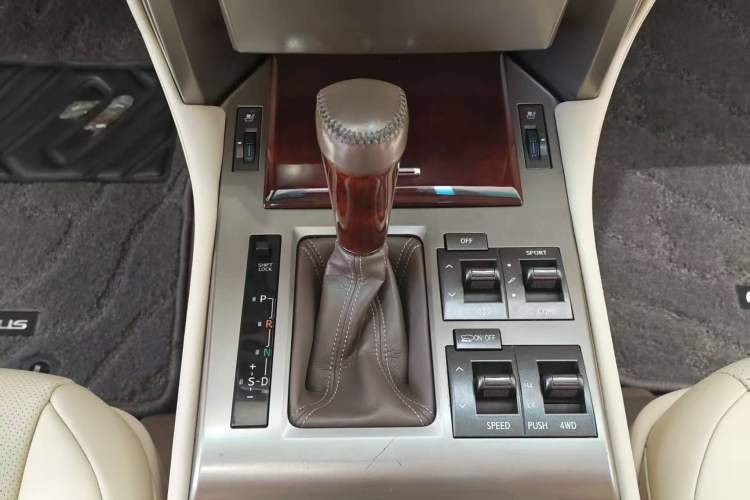 Used Lexus GX 2010 460 Gear Lever