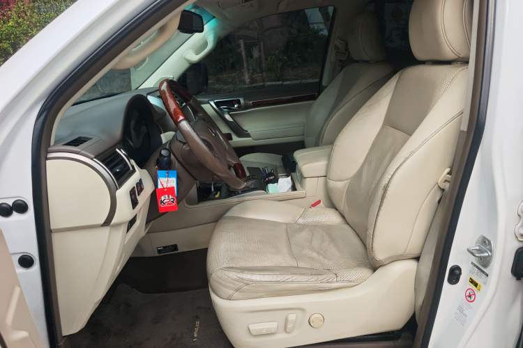 Used Lexus GX 2010 460 Left Front Seat