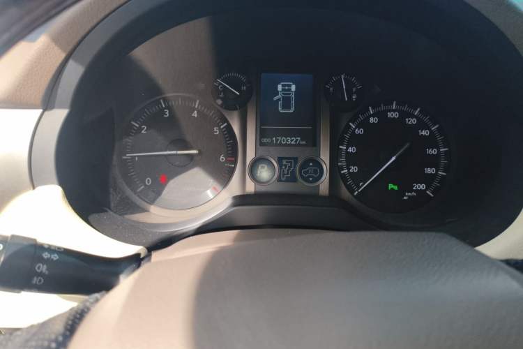 Used Lexus GX 2010 460 Odometer Close Up