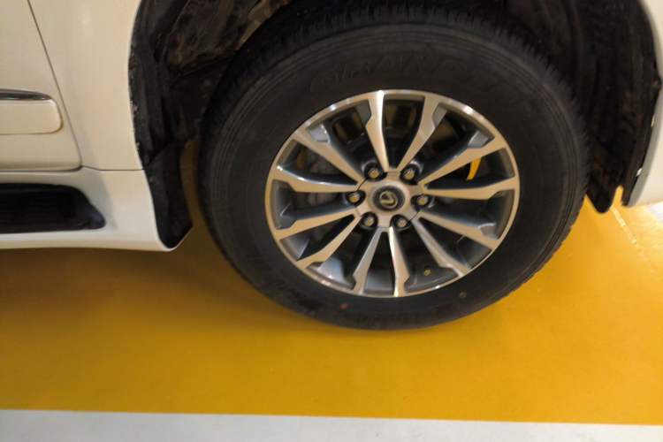 Used Lexus GX 2010 460 Right Front Wheel Hub