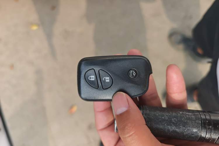 Used Lexus GX 2010 460 Vehicle Key