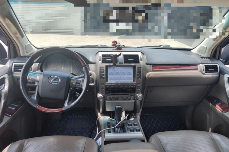 Used Lexus GX 2012 400 Center Console