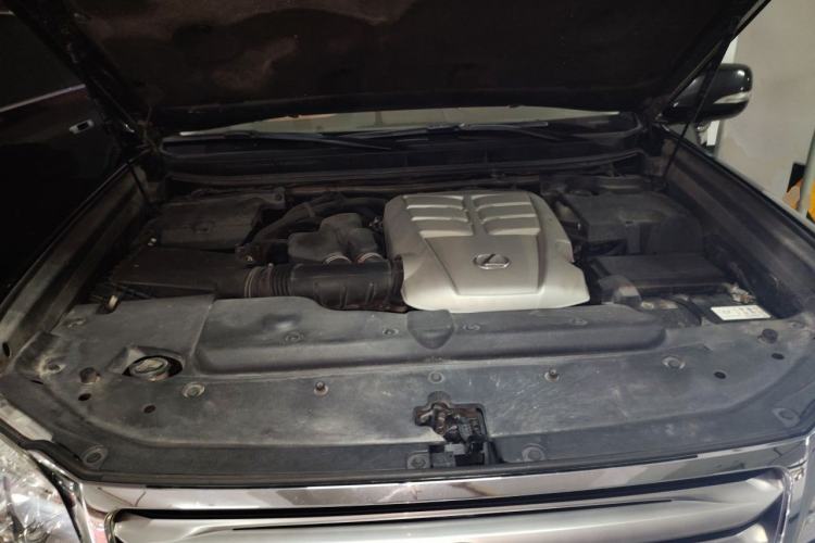 Used Lexus GX 2012 400 Engine Bay