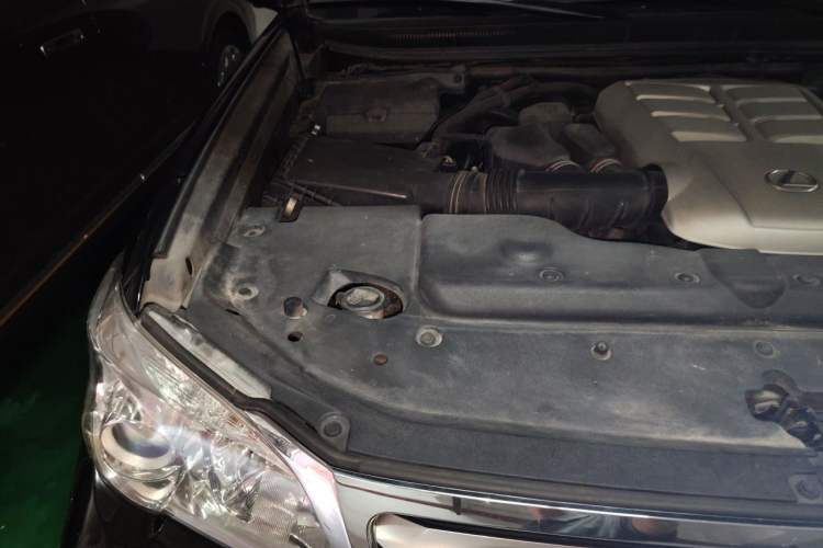 Used Lexus GX 2012 400 Engine Bay Right