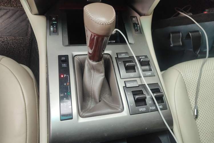 Used Lexus GX 2012 400 Gear Lever
