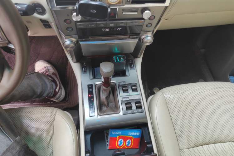 Used Lexus GX 2012 400 Gear Lever