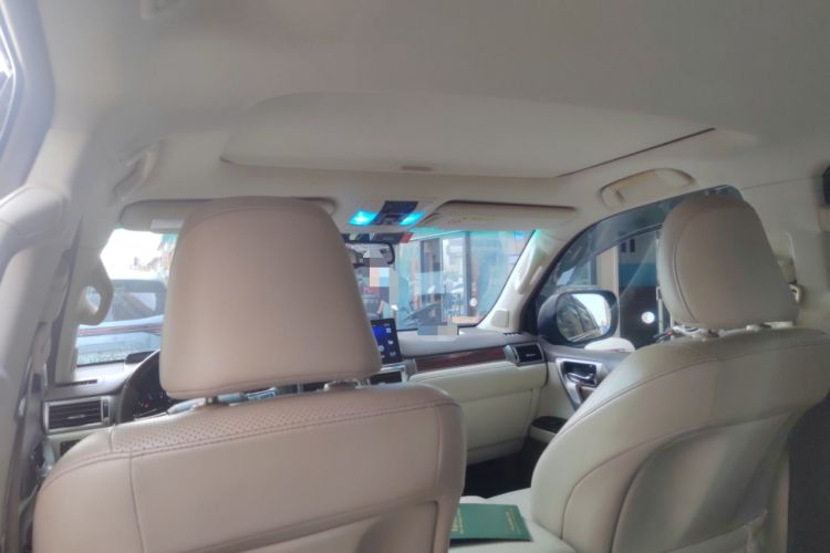 Used Lexus GX 2012 400 Headliner
