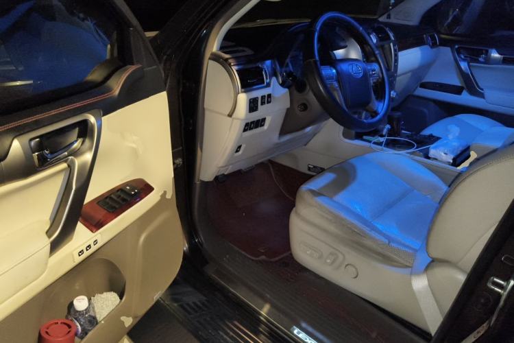 Used Lexus GX 2012 400 Driver Seat