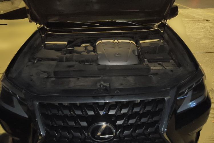 Used Lexus GX 2012 400 Engine Bay