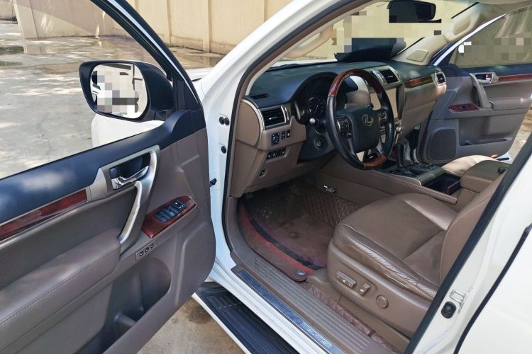 Used Lexus GX 2012 400 Driver Seat