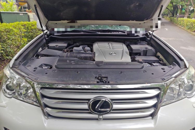 Used Lexus GX 2012 400 Engine Bay