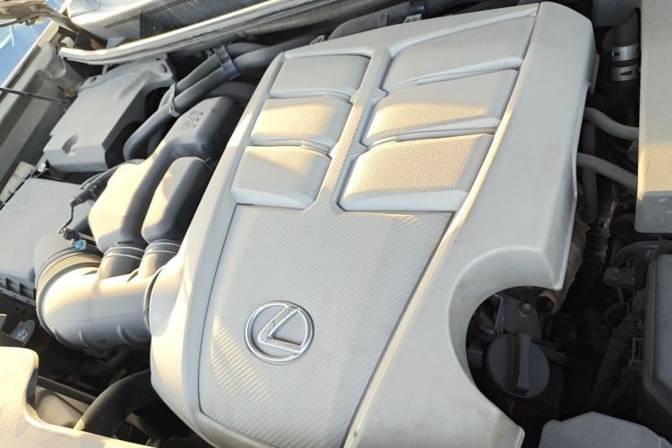 Used Lexus GX 2012 400 Engine Bay