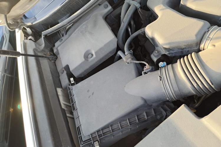 Used Lexus GX 2012 400 Engine Bay Right