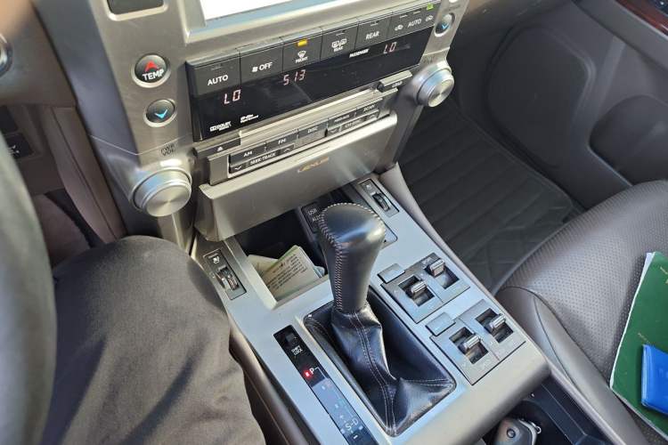 Used Lexus GX 2012 400 Gear Lever