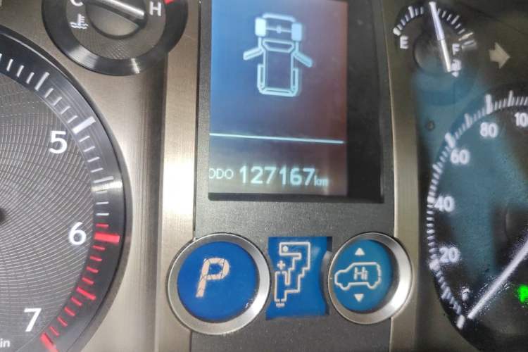 Used Lexus GX 2012 400 Odometer Close Up