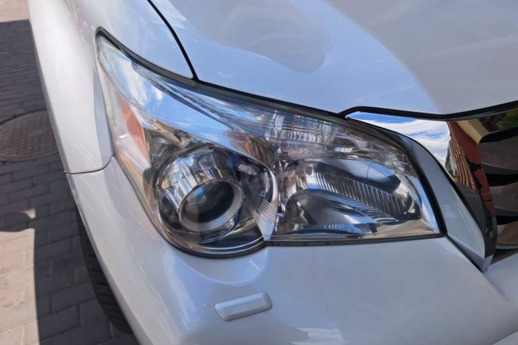 Used Lexus GX 2012 400 Right Front Headlight