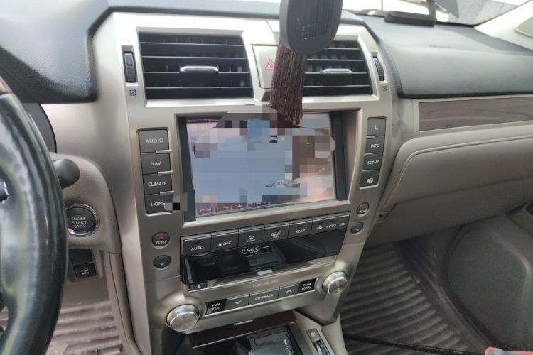 Used Lexus GX 2014 400 Deluxe Edition Audio And AC Panel