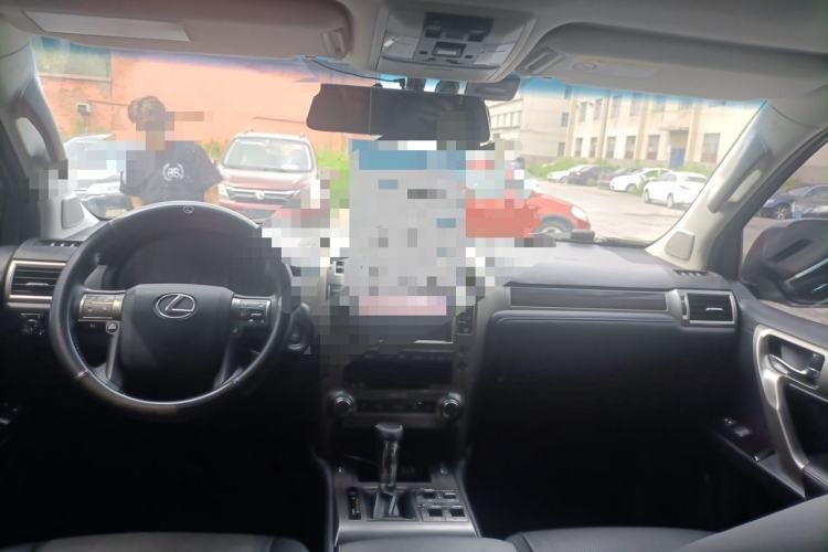 Used Lexus GX 2014 400 Luxury Edition Center Console