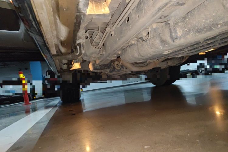 Used Lexus GX 2014 400 Prestige Edition Chassis Rear Left