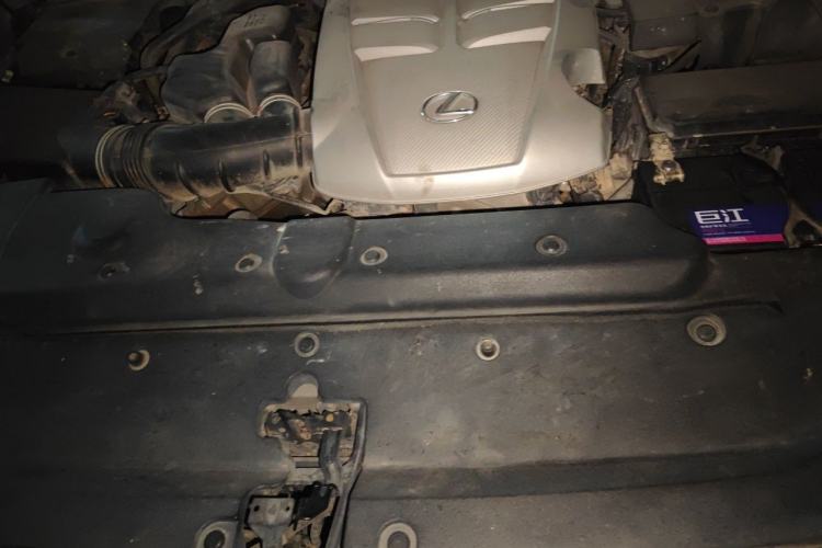 Used Lexus GX 2014 400 Prestige Edition Engine Bay