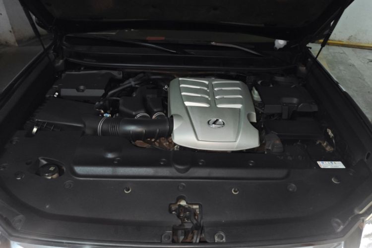 Used Lexus GX 2014 400 Prestige Edition Engine Bay