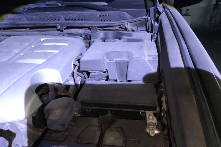 Used Lexus GX 2014 400 Prestige Edition Engine Bay Left