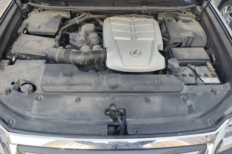 Used Lexus GX 2014 400 Luxury Edition Engine Bay